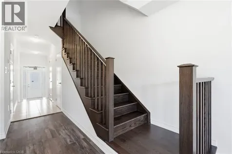 33 Admiral Road Welland ON L3B 0H4
