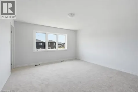 33 Admiral Road Welland ON L3B 0H4