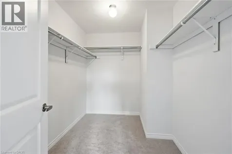 33 Admiral Road Welland ON L3B 0H4