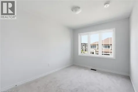 33 Admiral Road Welland ON L3B 0H4