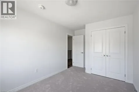 33 Admiral Road Welland ON L3B 0H4