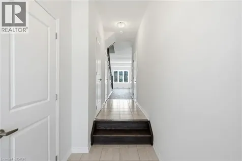 33 Admiral Road Welland ON L3B 0H4