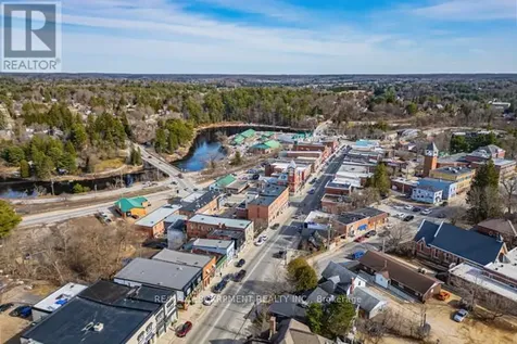 79 Mcmurray Street Bracebridge ON P1L 2A1