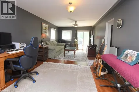 2490 Governors Road Ancaster ON L0R 1T0