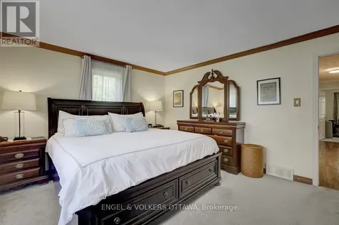 132 Grey Stone Drive Ottawa ON K0A 1L0