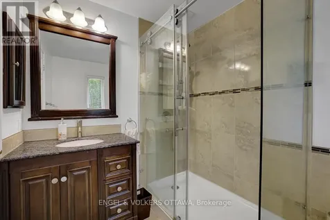 132 Grey Stone Drive Ottawa ON K0A 1L0