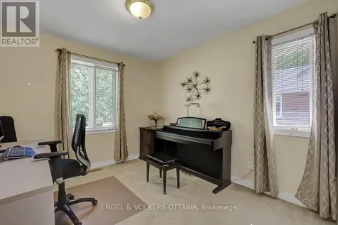 132 Grey Stone Drive Ottawa ON K0A 1L0