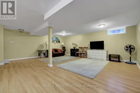 132 Grey Stone Drive Ottawa ON K0A 1L0
