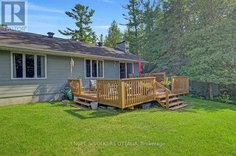 132 Grey Stone Drive Ottawa ON K0A 1L0