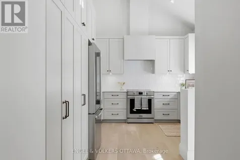 71 Thomas Street Ottawa ON K1M 1M7