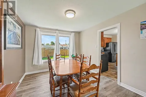 531 Blossom Park Drive Cornwall ON K6H 5N1