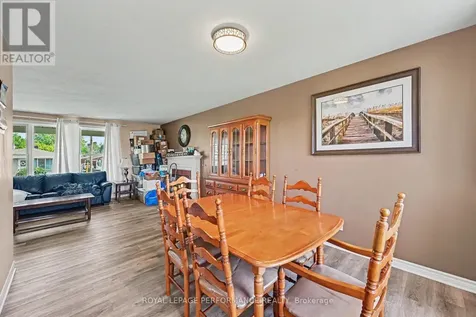 531 Blossom Park Drive Cornwall ON K6H 5N1