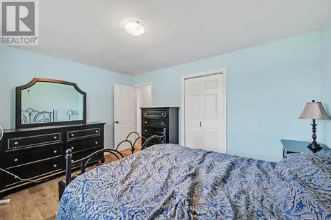 531 Blossom Park Drive Cornwall ON K6H 5N1