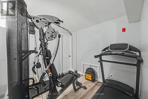 531 Blossom Park Drive Cornwall ON K6H 5N1