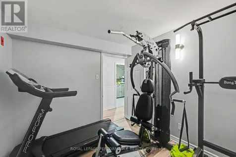 531 Blossom Park Drive Cornwall ON K6H 5N1