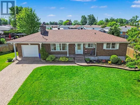 531 Blossom Park Drive Cornwall ON K6H 5N1
