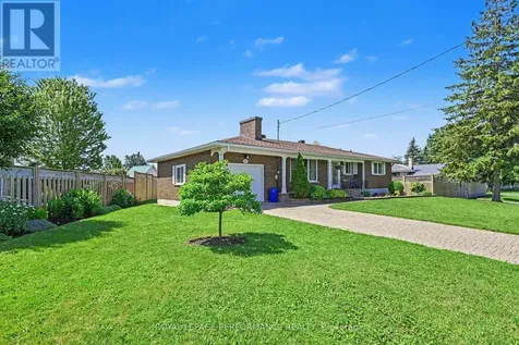 531 Blossom Park Drive Cornwall ON K6H 5N1