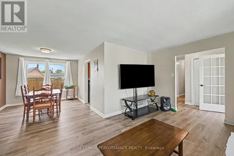 531 Blossom Park Drive Cornwall ON K6H 5N1