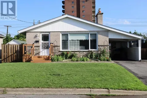 1261 Brookline Avenue Ottawa ON K1V 6S4
