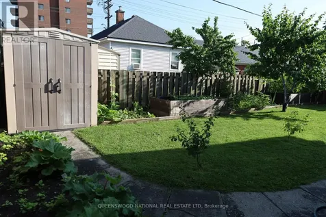 1261 Brookline Avenue Ottawa ON K1V 6S4