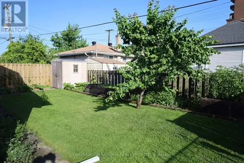 1261 Brookline Avenue Ottawa ON K1V 6S4