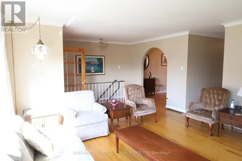 1261 Brookline Avenue Ottawa ON K1V 6S4