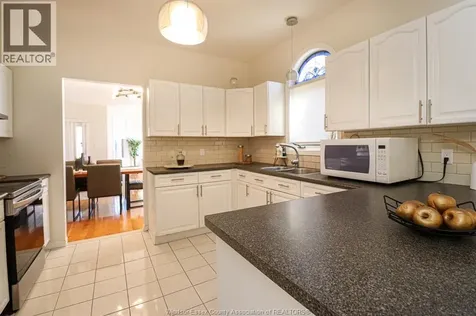 4612 Ascot Court Windsor ON N9G 2M1
