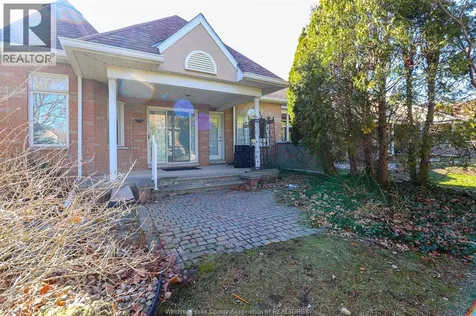 4612 Ascot Court Windsor ON N9G 2M1