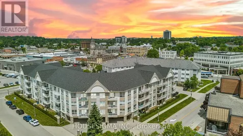 8 Harris Street Cambridge ON N1R 8R1
