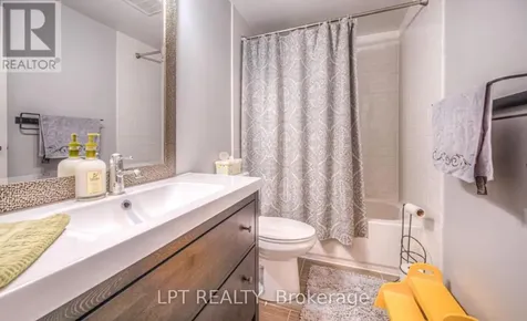 Upper- 16 Blackwell Drive Kitchener ON N2N 1P5