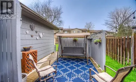 Upper- 16 Blackwell Drive Kitchener ON N2N 1P5