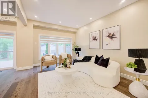 252 Gravel Ridge Trail Kitchener ON N2E 0C5