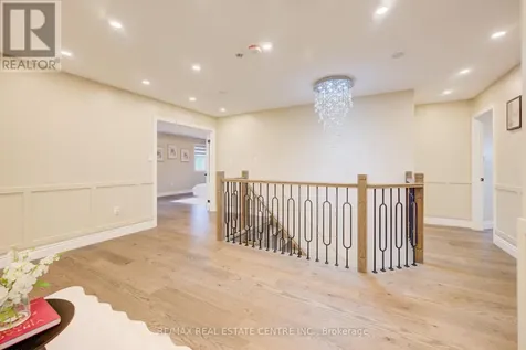 252 Gravel Ridge Trail Kitchener ON N2E 0C5