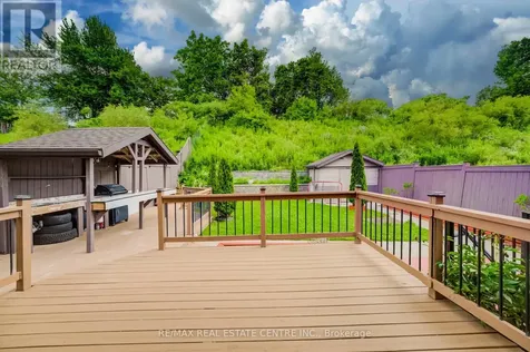 252 Gravel Ridge Trail Kitchener ON N2E 0C5