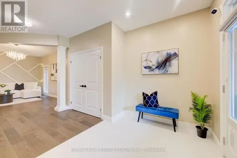 252 Gravel Ridge Trail Kitchener ON N2E 0C5