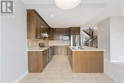 135 Piazza Circle Ottawa ON K2J 5S2