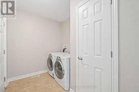 135 Piazza Circle Ottawa ON K2J 5S2