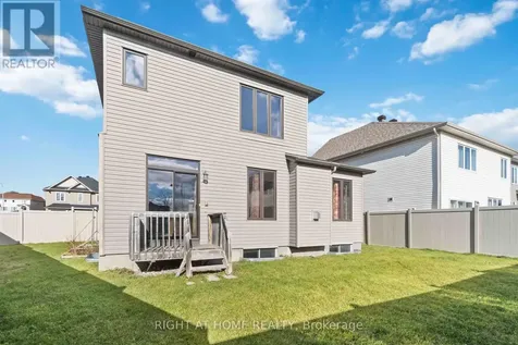 135 Piazza Circle Ottawa ON K2J 5S2