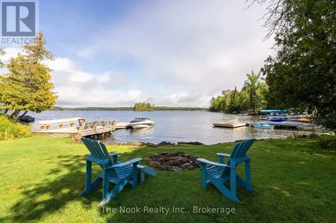 37 Goldfinch Lane North Kawartha ON K0L 1A0