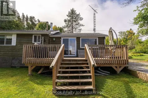 37 Goldfinch Lane North Kawartha ON K0L 1A0