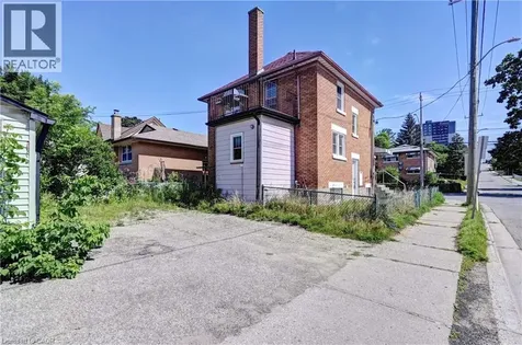 147 Courtland Avenue East Kitchener ON N2G 2T9