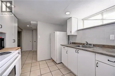 147 Courtland Avenue East Kitchener ON N2G 2T9