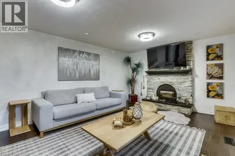 55 Wentworth Court London ON N6J 3W5