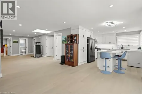 1530 Niagara Stone Road Niagara-on-the-lake ON L0S 1J0