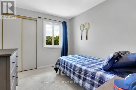 1443 Caravel Crescent Ottawa ON K1E 3P5