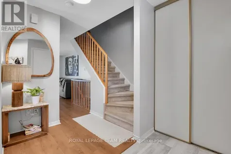 1443 Caravel Crescent Ottawa ON K1E 3P5