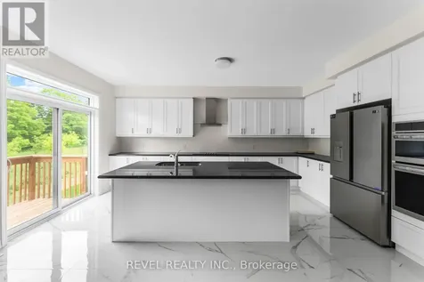 1857 Narcissus Gardens Pickering ON L1X 0K6