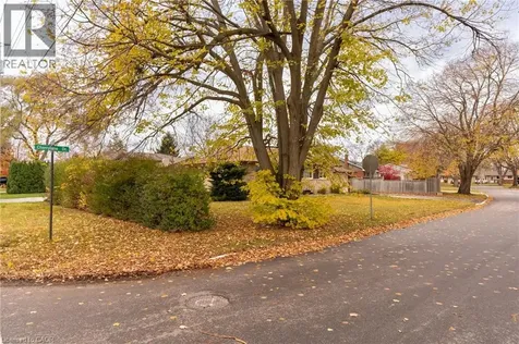 1 Cherrylane Drive St. Catharines ON L2M 2H7