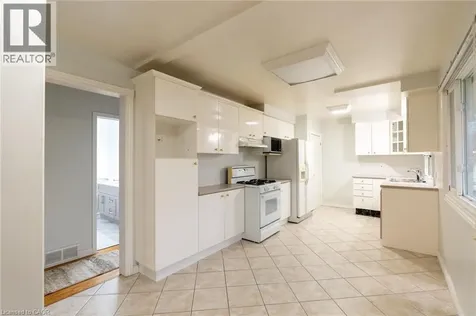 1 Cherrylane Drive St. Catharines ON L2M 2H7