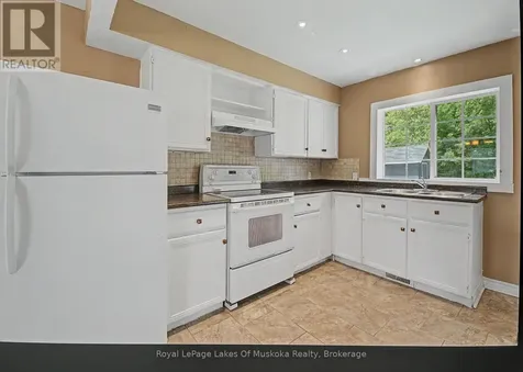 34 Queen Street Sundridge ON P0A 1Z0